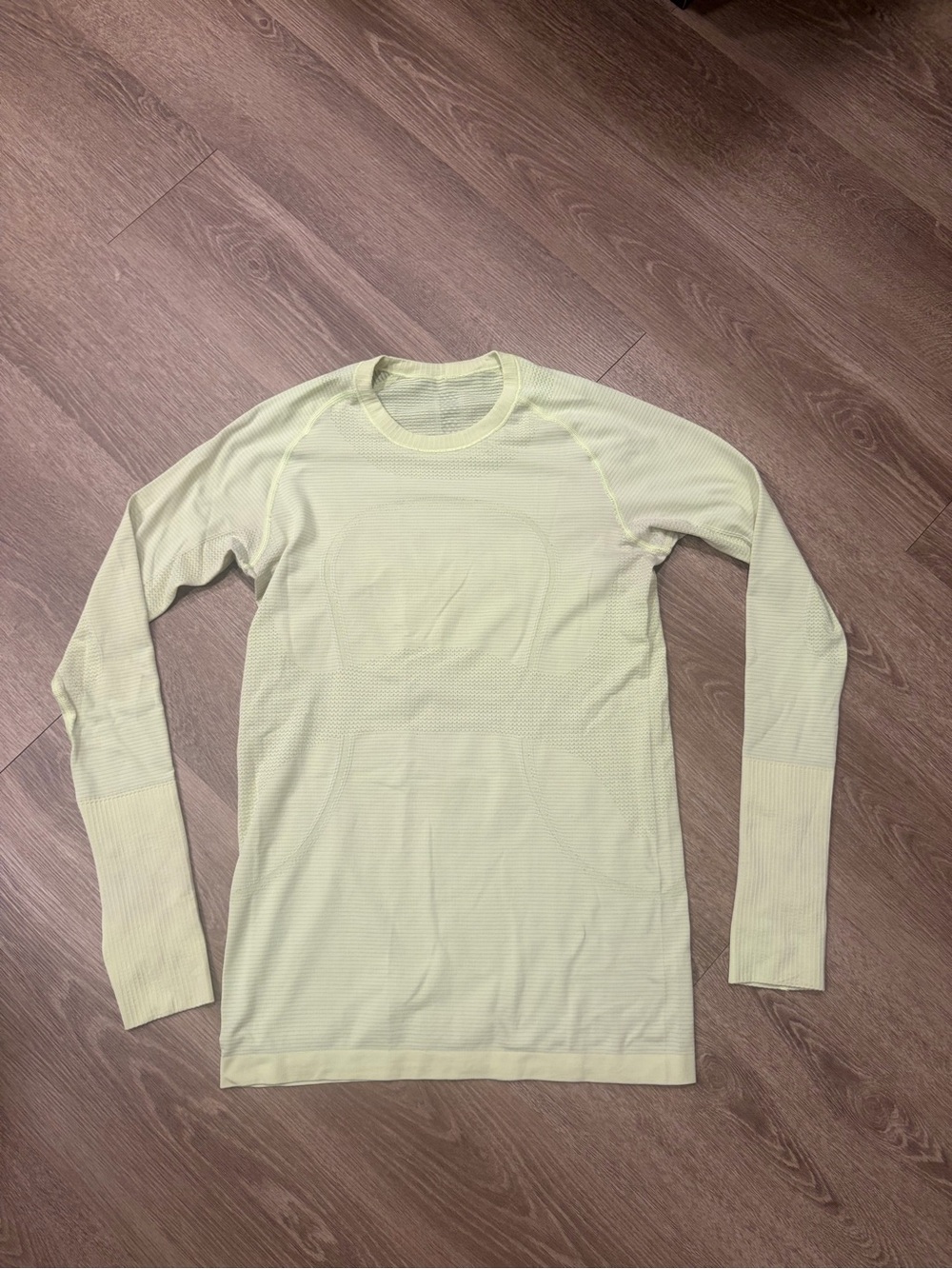 lululemon athletica Light Lime Long-Sleeve Seamless Crew